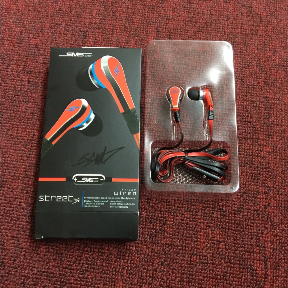 In-ear headphones